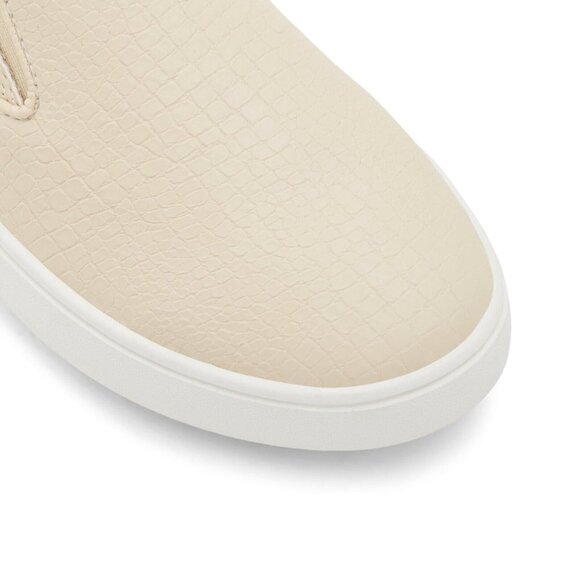 CALL It Spring "Aprill" Bone Slip On Sneaker Women Sz 7 - Picture 8 of 8